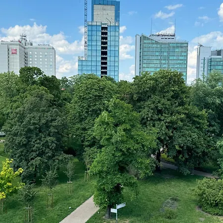 Lägenhet Andersia Park